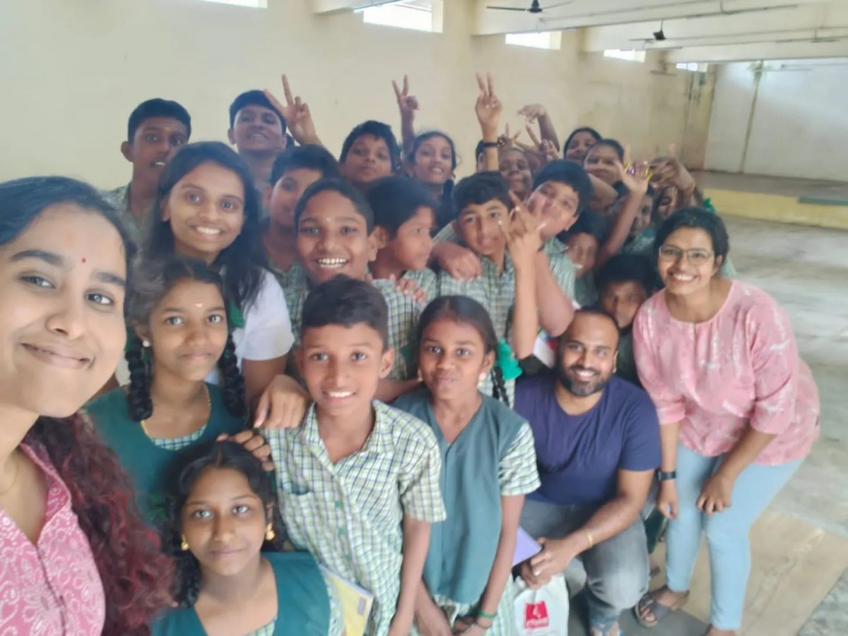 Class begins at Deepam KK Nagar centre in Chennai

#deepamvolunteer #deepamngo #volunteerinchennai #volunteerinindia